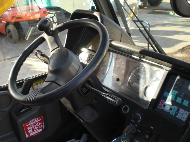 MR-130R 5811046 17.JPG